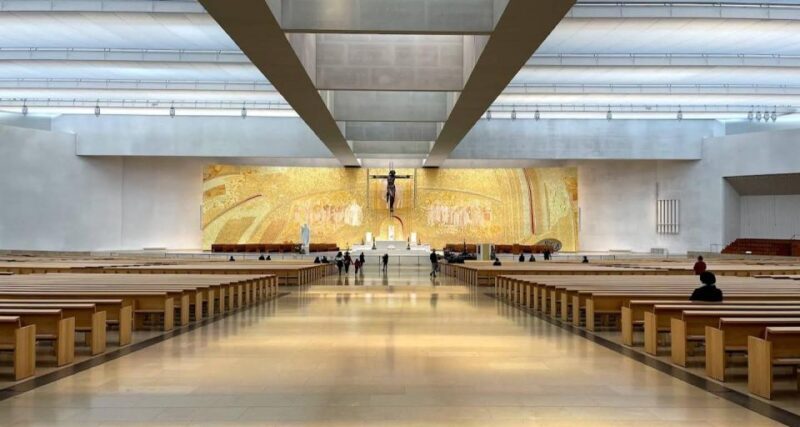 Porto: Complete Private Tour to the Sanctuary of Fatima - Cultural and Historical Context