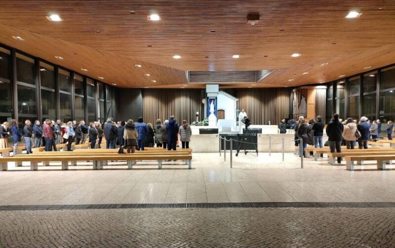 Porto: Complete Private Tour to the Sanctuary of Fatima - Who Should Consider This Tour?