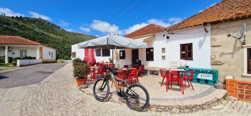 Porto de Mós: Fórnea Valley E-Bike Tour - FAQ