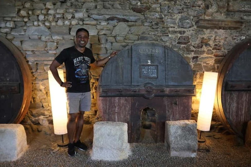 Porto: Douro Valley, 2 Wineries, Lunch, and 1-Hour Boat Tour - Final thoughts