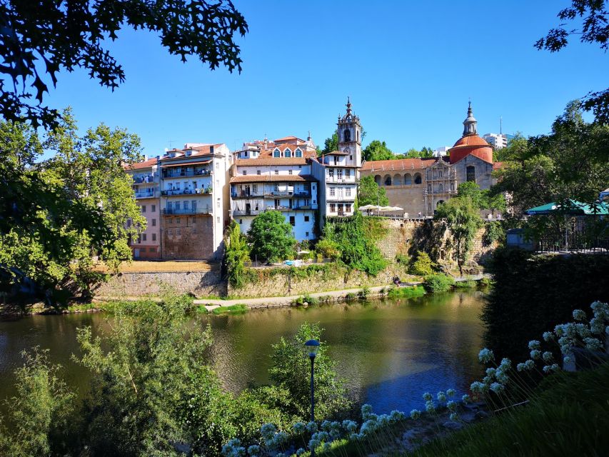 Porto: Douro Valley History & Wine Tour With Cruise & Lunch - Important Tour Information