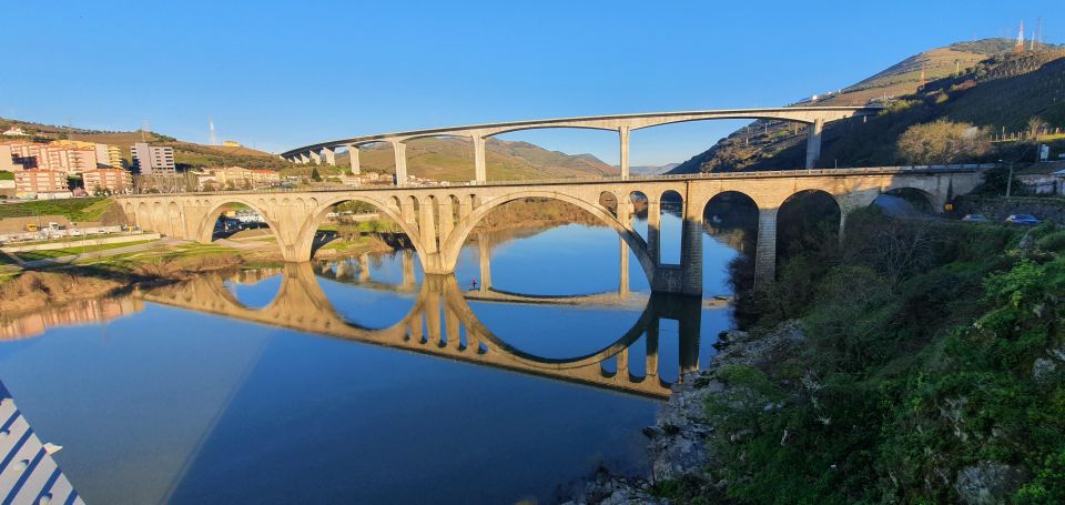 Porto: Douro Valley Tour With Winery Tasting, Cruise & Lunch - Key Points