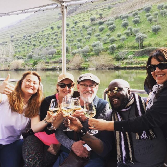 Porto: Douro Valley with Small Wineries, Lunch and Boat Tour - Transportation and Group Size