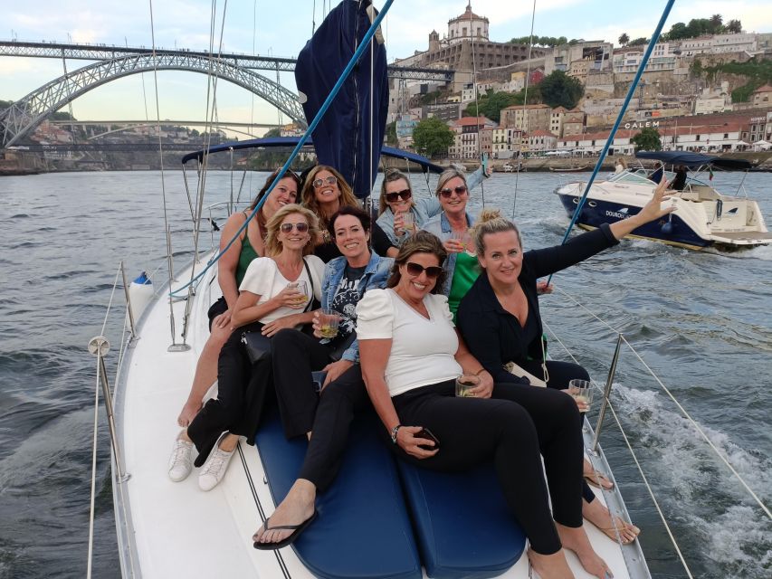 Porto: Exclusive Party Aboard a Charming Sailboat With Drinks - Inclusions in the Package