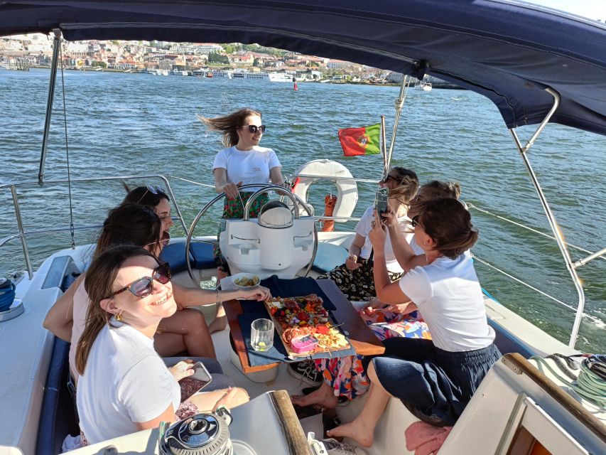 Porto: Exclusive Party Aboard a Charming Sailboat With Drinks - Discovering Porto and Gaia
