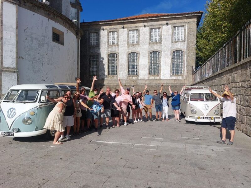 Porto: Exclusive Sightseeing Tour- VW Kombi (2 to 8 people) - FAQ