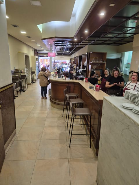 Porto: Food and Wine Walking Tour with José - Key Points