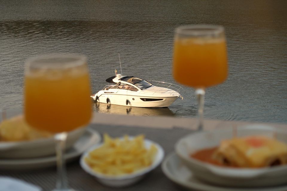 Porto: Francesinha Experience With Yacht Trip - Inclusions and Amenities