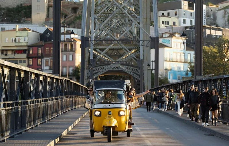 Porto: Fun Private Tuk Tuk Tour - Key Points