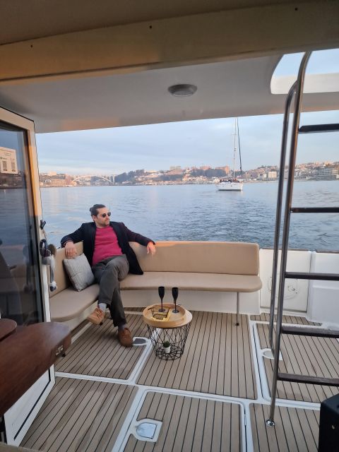 Porto: Guide Boat Tour With Tasting of 4 Port Wines - Pricing and Booking Details