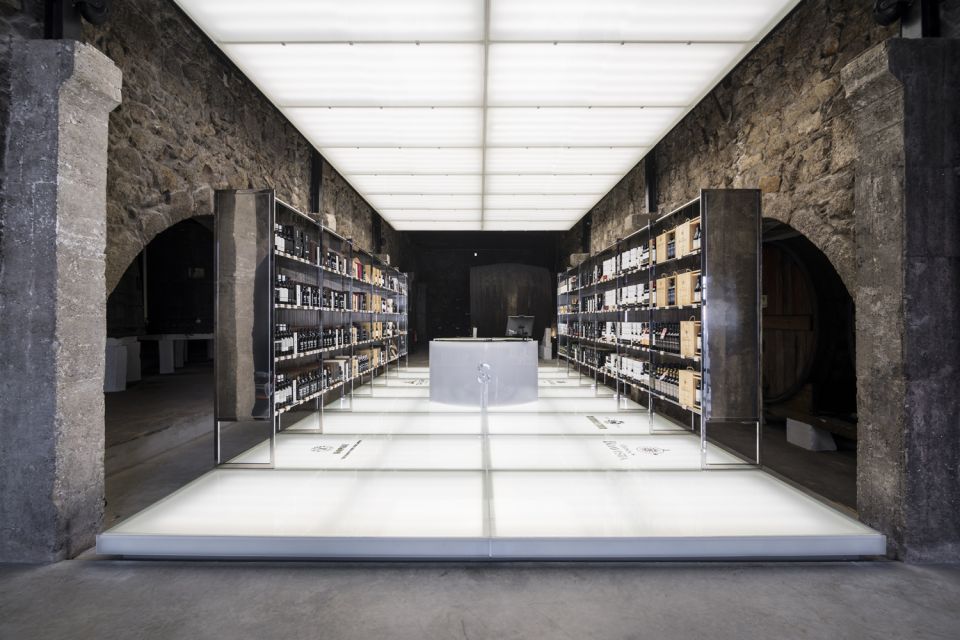 Porto: Guided City Walking Tour & Port Wine Cellar - Guided City Walking Tour