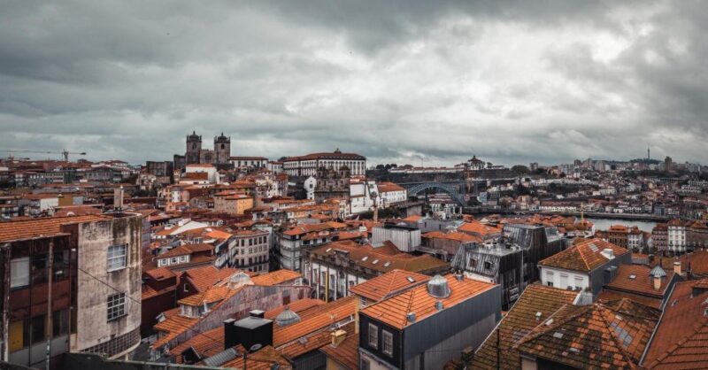 Porto: Half-Day Walking Photo Tour & Portraits - The Practical Side: Price, Duration, and Accessibility