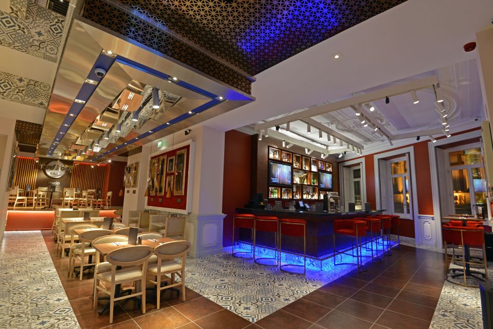 Porto: Hard Rock Cafe Skip-The-Line With Set Menu - Culinary Offerings on the Set Menu