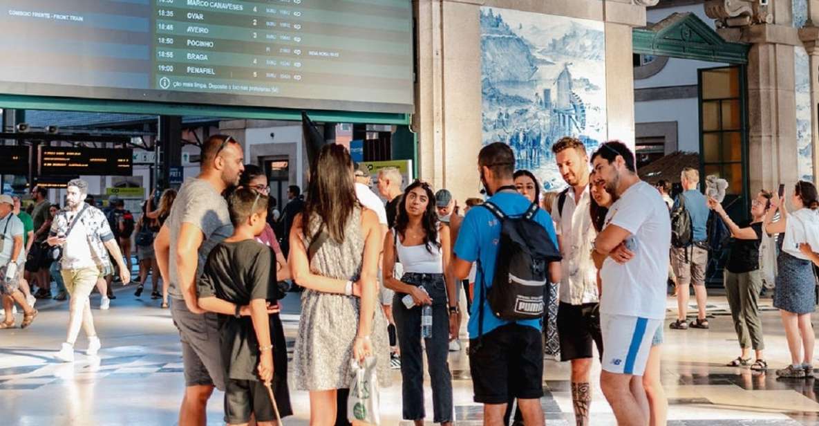 Porto: Harry Potter and City of Porto Guided Walking Tour - Itinerary Highlights