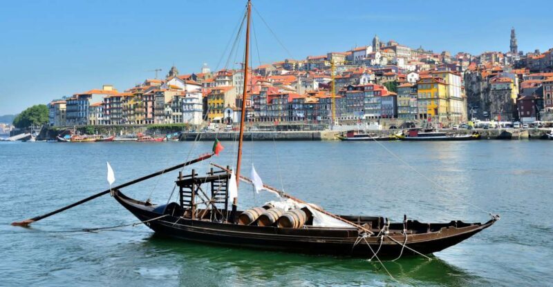 Porto: Historic City Center Walking Tour - Key Points