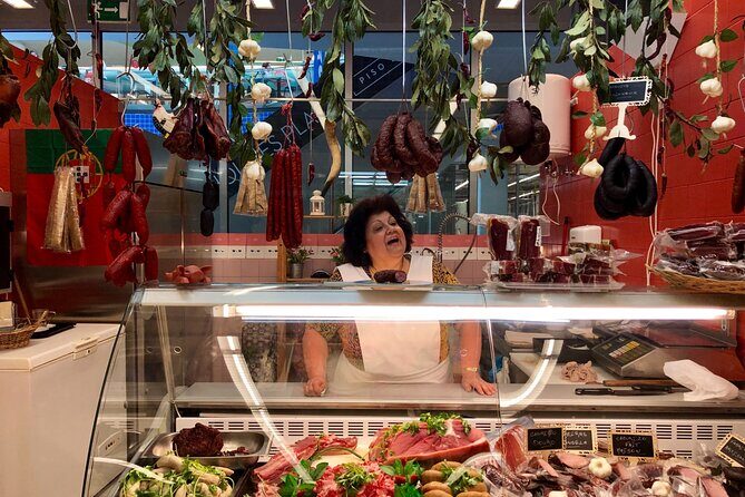 Porto Local Market Visit & Cooking Class / Showcooking - FAQ