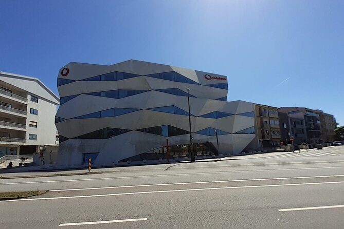 Porto Modern and Contemporary Architecture Private Tour - Key Points