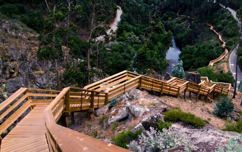 Porto: Paiva Walkways and 516 Arouca Bridge Private Tour - Key Points