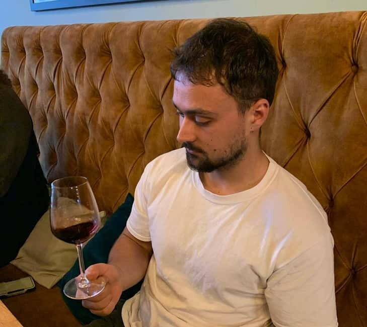 Porto: Premium Port Wine Tasting with Sommelier - A Closer Look at the Experience