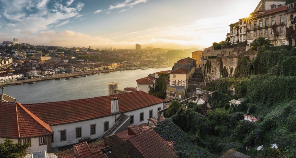Porto: Private City Highlights Walking Tour - Included in Tour