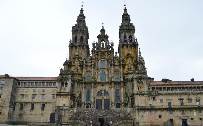 Porto: Private & Customizable Trip to Santiago De Compostela - Key Points