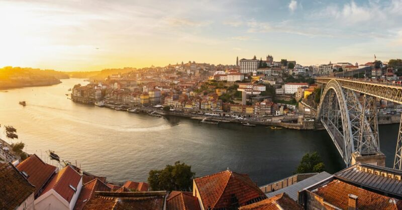 Porto: Private Historical Walking Tour with Local Guide - An In-Depth Look at the Porto Private Walking Tour