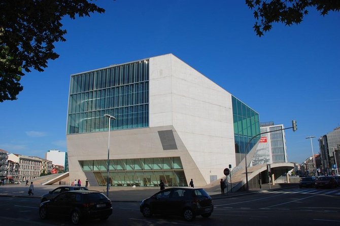 Porto Private Morning Tour, Discover the Most Iconic Attractions - Accessibility and Additional Info