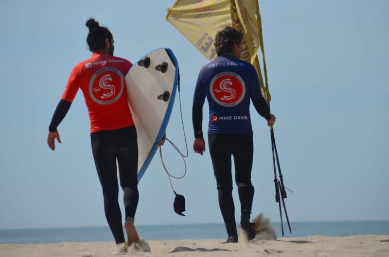 PORTO: Private Surf Lesson with the First School in Porto - Discover the Thrill of Surfing in Porto with a Private Lesson