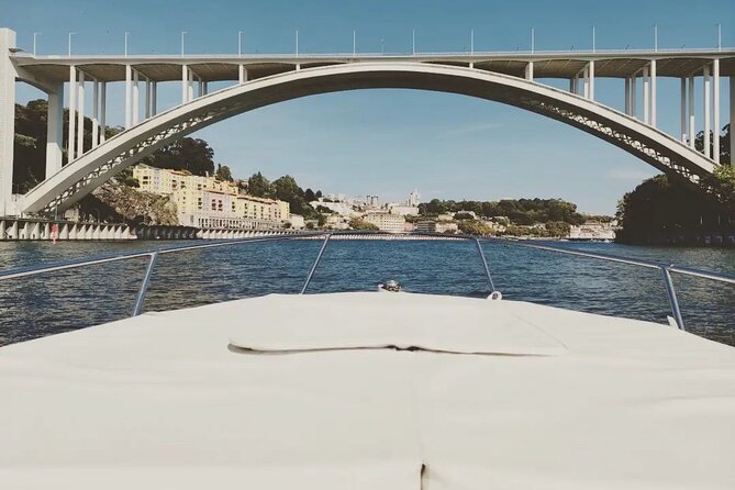Porto: Private Tour to D. Luís Bridge (1h), Group Price up to 6px - Booking and Cancellation Policy