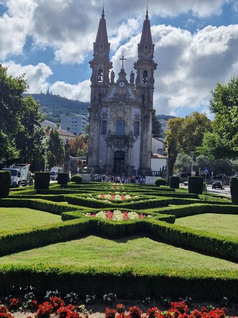 Porto: Private UNESCO Heritage Site Tour - Braga & Guimarães - Ducal Palace Exterior