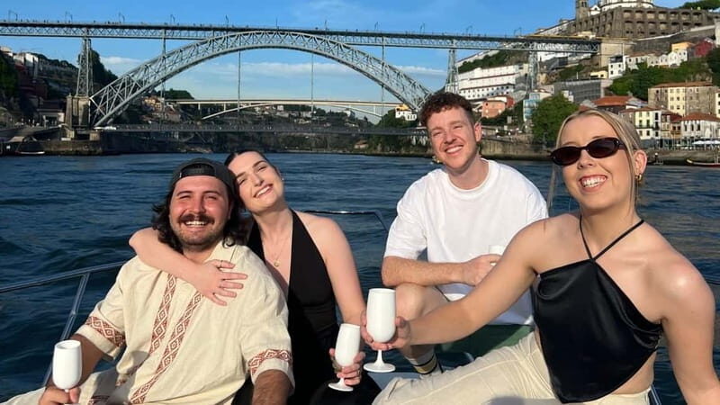 Porto: Private Yacth Cruise with Wine, Snacks & 6 Bridges - Exploring Porto from the Water: A Review of the Private Yacht Cruise with Wine and Snacks