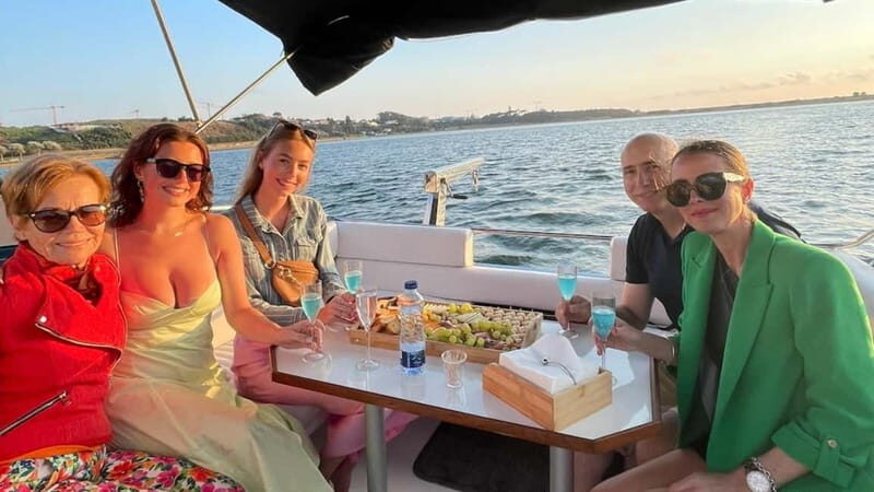 Porto: Private Yacth Cruise with Wine, Snacks & 6 Bridges - Who Will Love This Tour?
