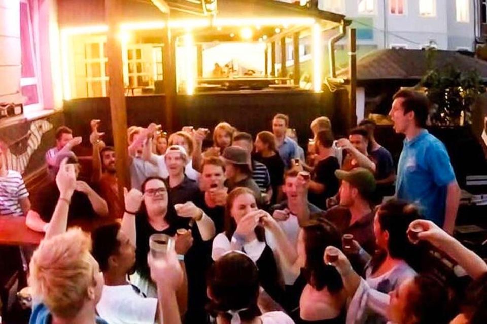 Porto: Pub Crawl With Shots and Drinking Games - Key Points