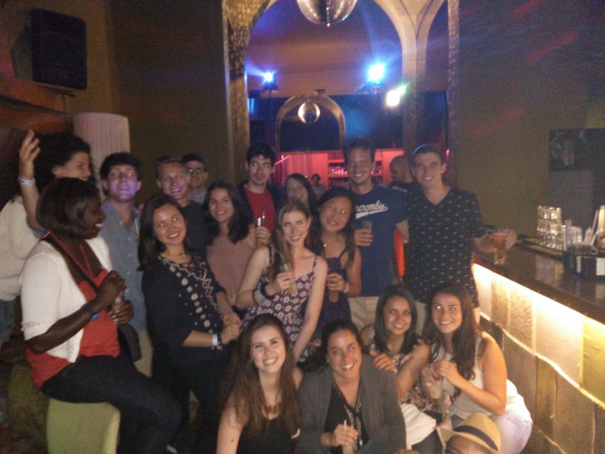 Porto: PubCrawl with 6 Drinks+VIP Club Entry - What the Tour Means for You