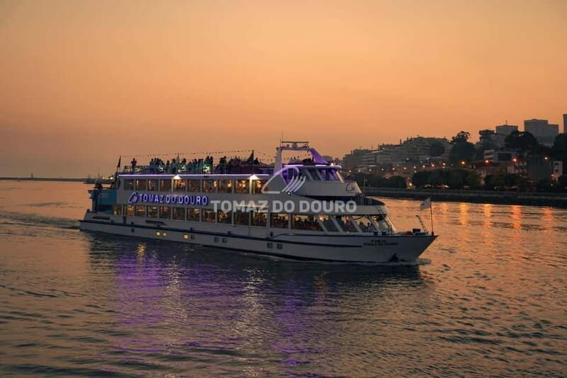 Porto/Regua/Porto (and reverse): Douro River Cruise + Lunch - A Closer Look at the Experience