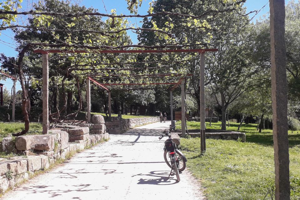 Porto Riverbank Tour on an E-Bike: Atlantic Coast, Gardens - Meeting Point
