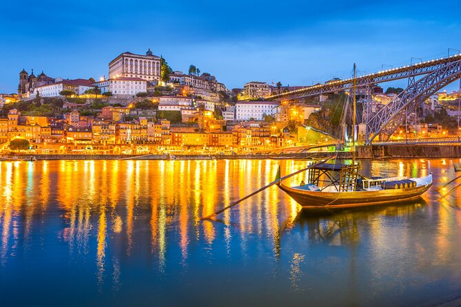 Porto Scavenger Hunt and Best Landmarks Self-Guided Tour - Key Points