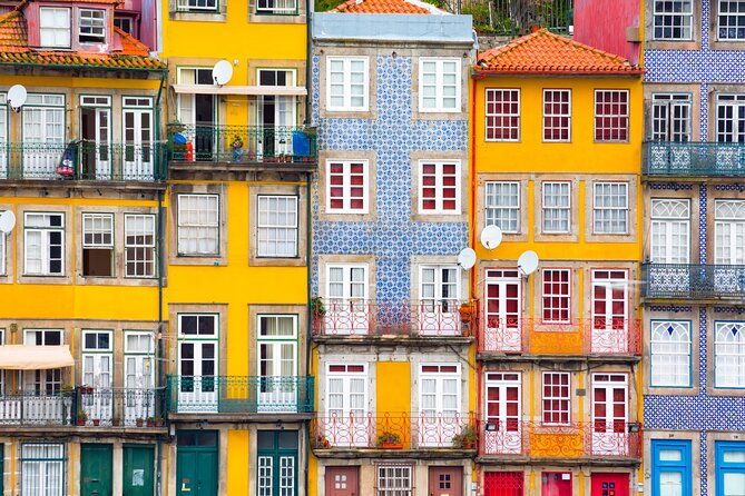Porto Scavenger Hunt and Best Landmarks Self-Guided Tour - Host Response and Clarification