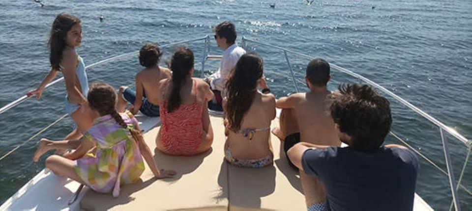 Porto: Scenic Boat Tour and River Exploration - Regional Product Tastings