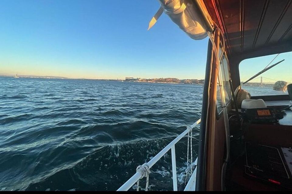 Porto; Shared Boat Trip- Douro River 2H - Included Features