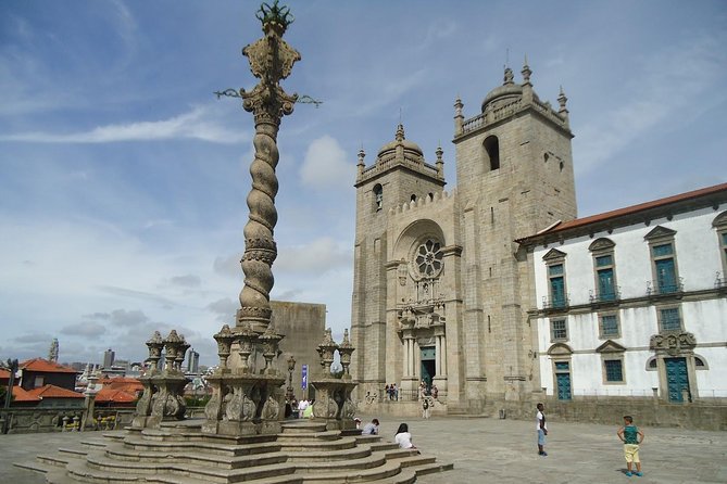 Porto Small Group City Tour With Lunch, Wine Tasting and Cruise - Additional Information and Support