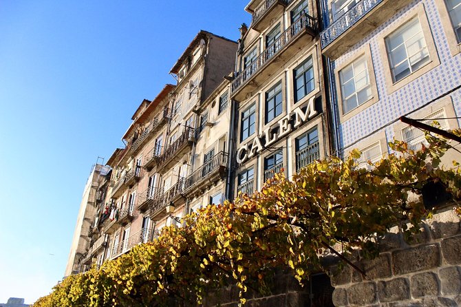 Porto Small Group Walking Tour With Lello Bookshop - Tour Inclusions