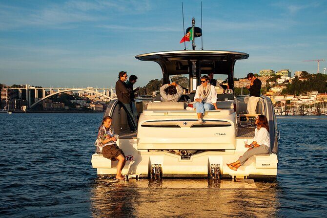 Porto Sunset Cruise on a Private Luxury Yacht in the Douro - A Luxurious Approach to Porto’s Most Iconic Views