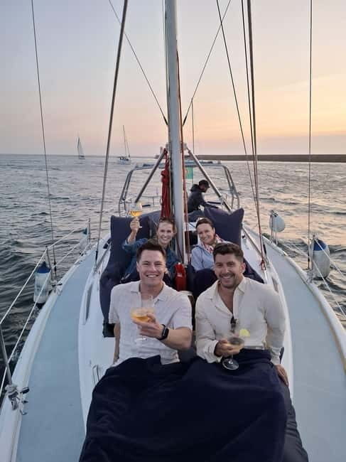 Porto Sunset: Sailboat Tour with Welcome Drink and snacks - The Experience We Loved and Considerations