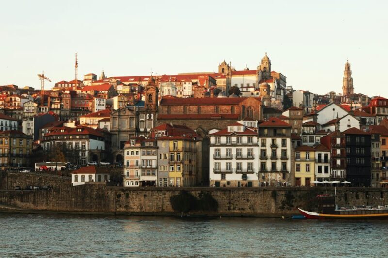 Porto: Sunset Walking Tour with Port Wine Tasting - Who Should Consider This Tour?