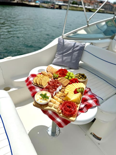 Porto TASTING Boat Tour: Bridges, River Mouth, Wine & Food - Who Will Enjoy This Tour?