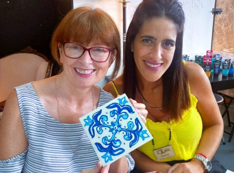 Porto: Tile Painting and Cocktails in Downtown Porto - Who Will Love This Experience?