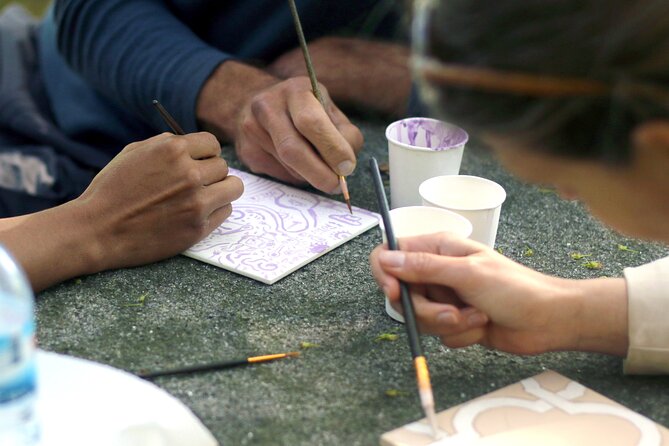 Porto Tile Painting Workshop in Artist Studio - Portuguese Tile History