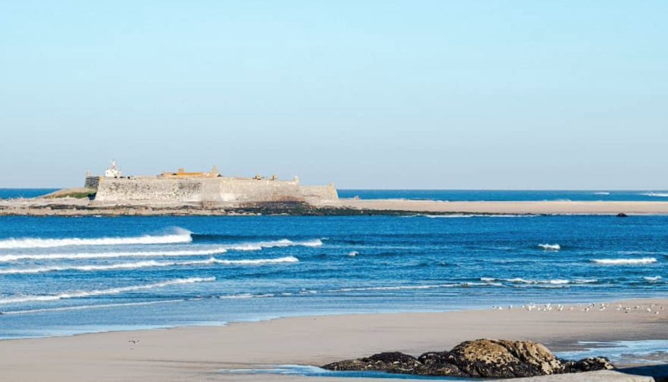 Porto to Caminha > Surf Course and Stately Accommodation - Premium-Level Familiar Accommodation