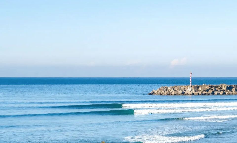 Porto to Caminha > Surf Course and Stately Accommodation - Authentic Local Cuisine Experiences